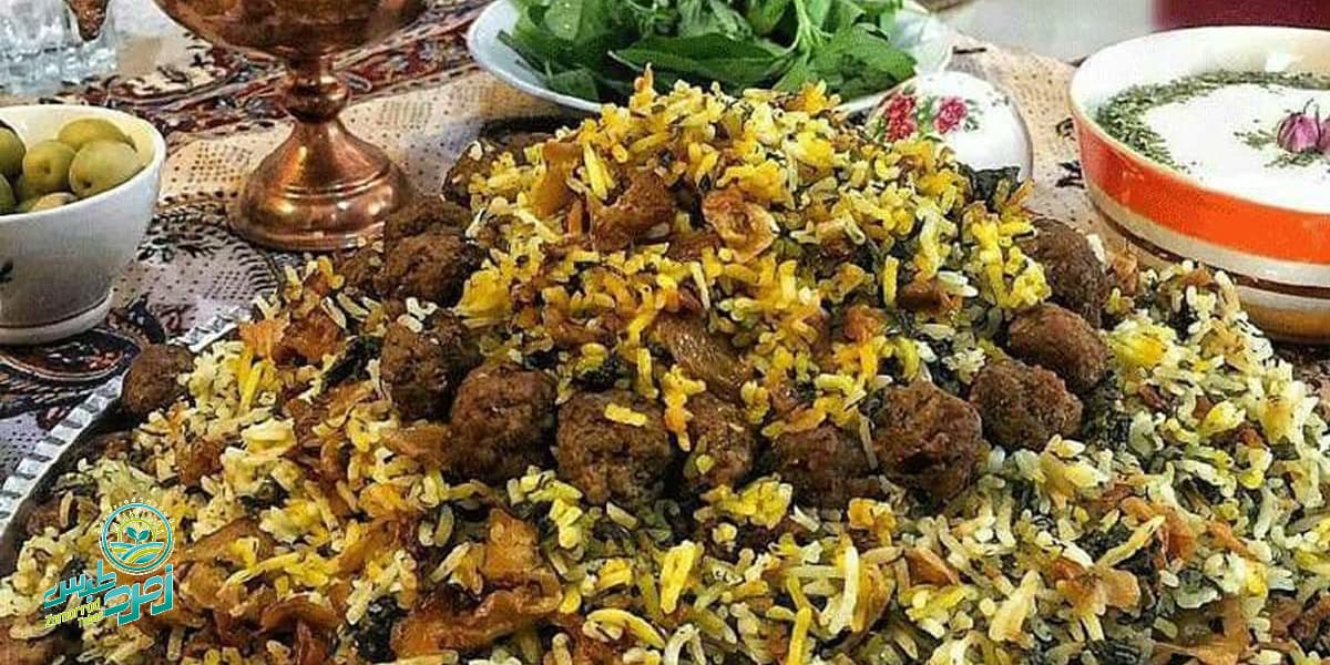 کلم پلو شیرازی با سبزی خشک معطر